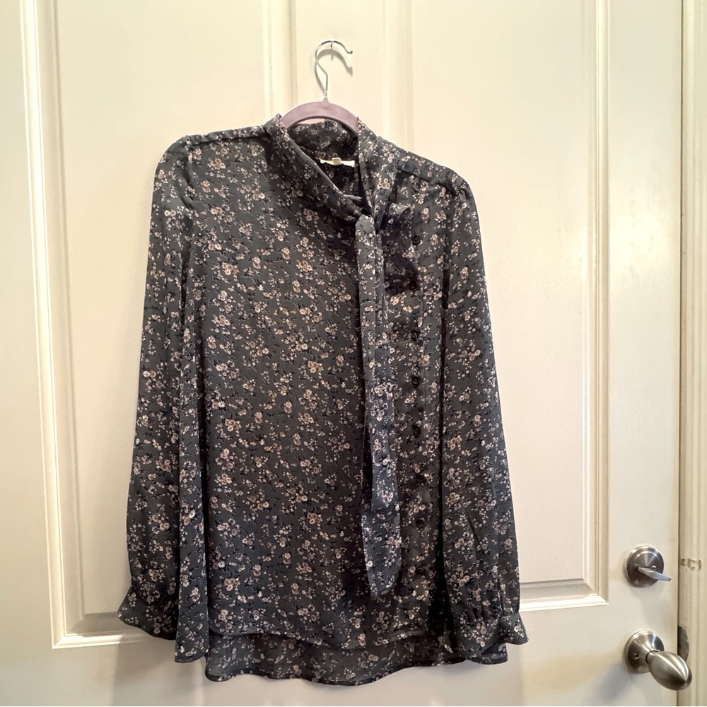 Easel Navy Floral Blouse with Tie Neck